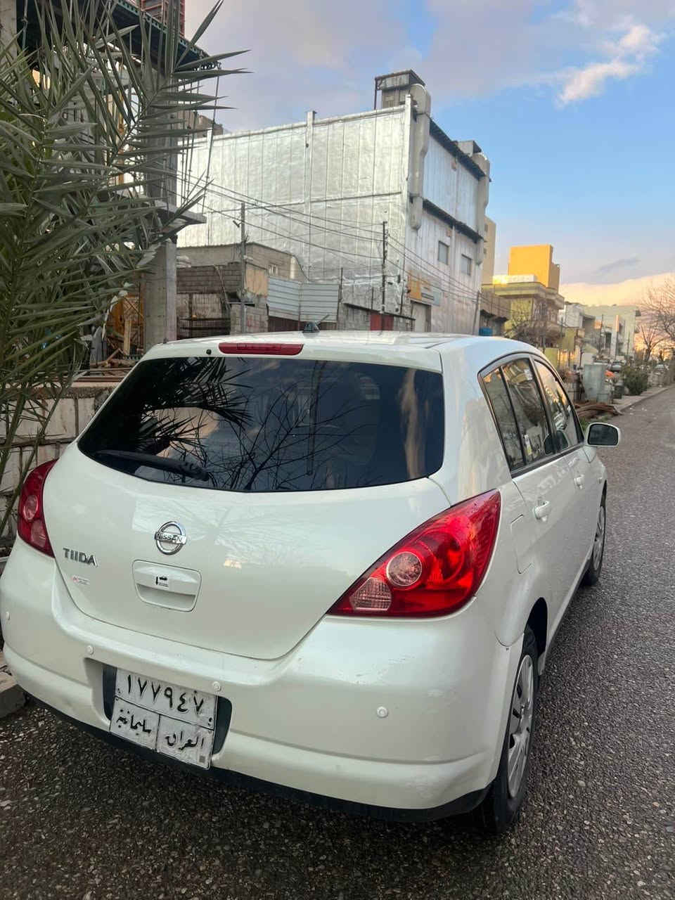 تیدا 2008 جانتا 

سپی 

سۆنەرەکەی دانراوە

چوارجام کارەبا 

سەنەوی لە 2024 بەسەرچوە  

تازە تاقم پێشی داگیراوە و سەیارەی ماڵی خۆمە .
هیچ کێشەو مەسرەفێکی نییەو ماڵی دۆستە 
گێر و مەکینە بەشەرت

شوێن سلیمانی.
نرخی ٨٥ وەرەقە و معاملە

ژمارەی مۆبایل /*********** السليمانية, العراق
