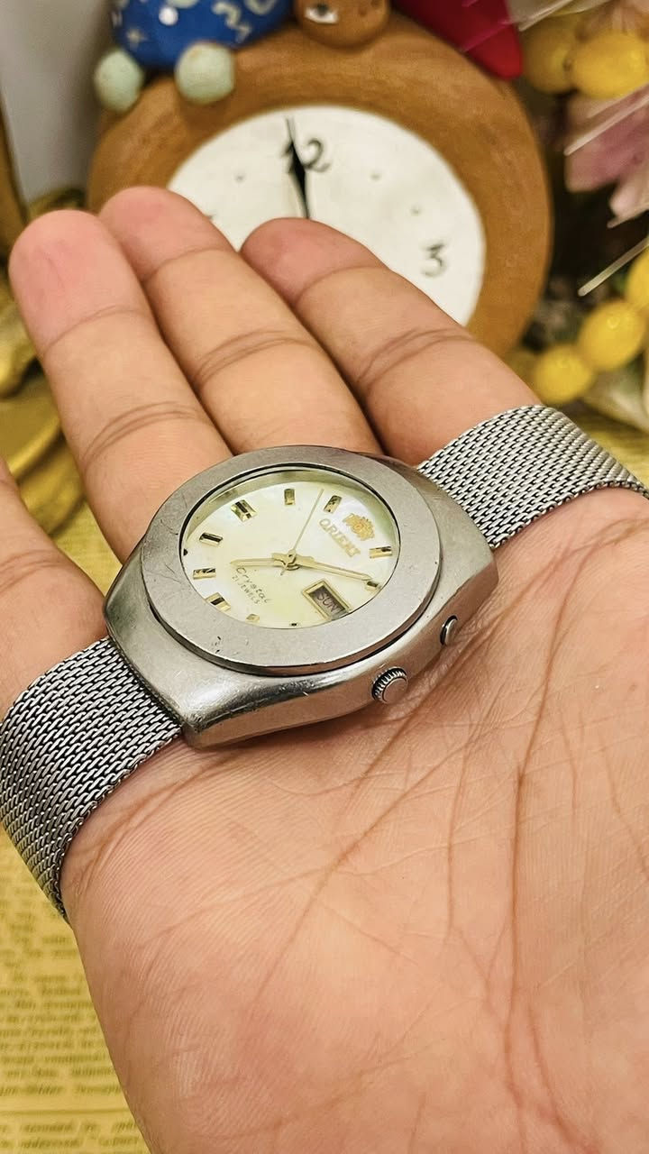 اورينت اوتماتيك قديم انتاج 1981 مينة عروق لؤلؤ قطر 40 سير حصيرة مختم


**إذا كنت صاحب هذا الإعلان وتريد حذفه لأي سبب، رجاءا أرسل رسالة إلى الدعم الفني**