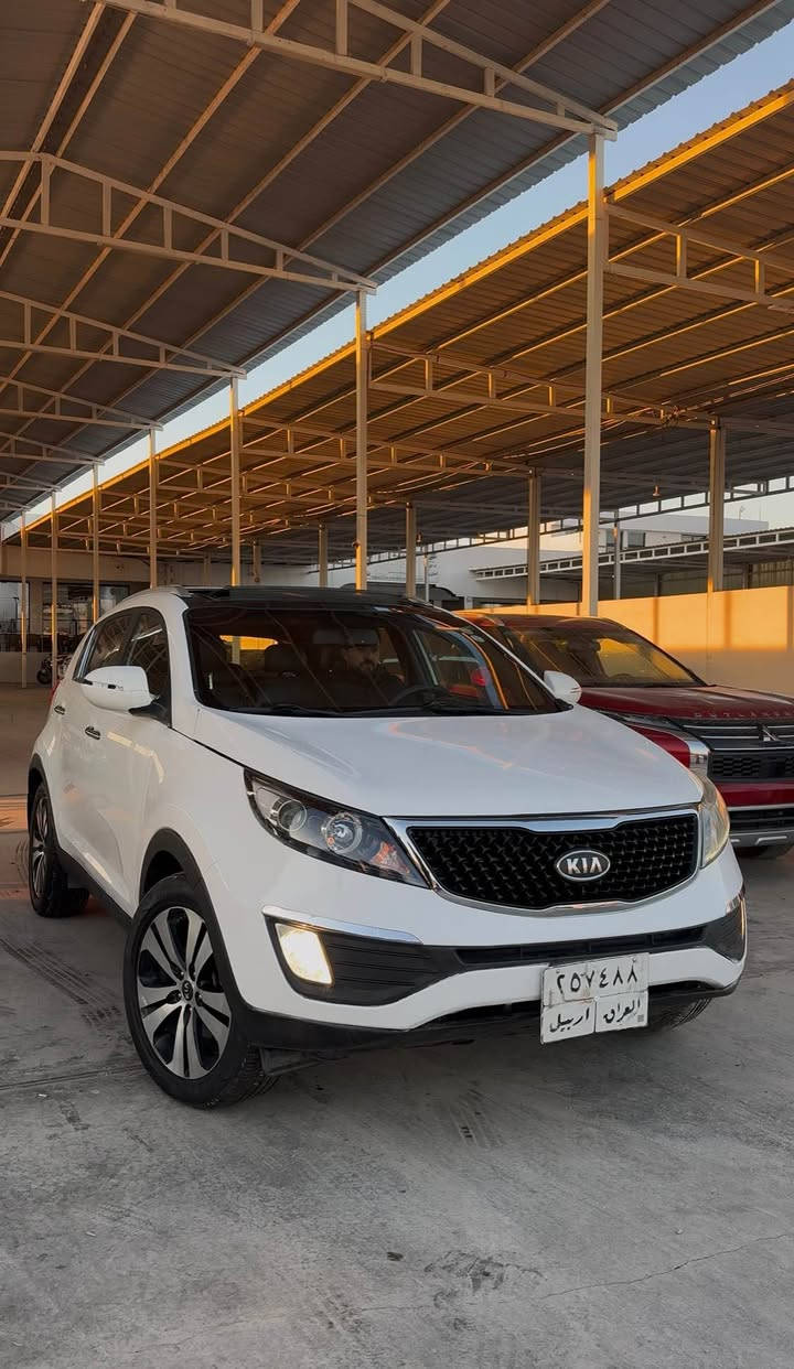 كيا سبورتج 2012 فول بنوراما
سعر 128 ورقة مجال 
صبغ قطعتين بدون دواخل مكانين تعديل بارد
سيارة حلوة جاهزه كاملة
عنوان قضاء بردرش / دهوك
تلفون واتساب
*********** الحمدانية, نينوى
