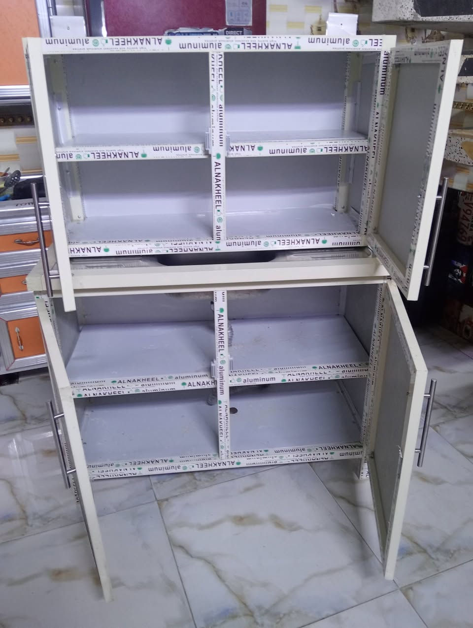 كاونتر نضيف مكاني مدينة الصدر كو خدمة توصيل كروه ***********
