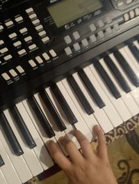 اورك دوريمي محدث كامل مستعمل شهر واحد مع كارتون معاه كيبل ربط عل موباي...