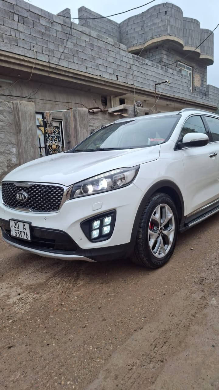 السلام عليكم سورنتو مديل 18تخم تاير 6 اسلندر 7راكب حساسات امامي خلفي مري شفط اشاير بلمري فول مواصفات عده البنرامه والجنطه ماشيه 150السياره جاهزه ومناقصها شي مكفوله من الصبغ مكانها خالص خويلص واي استفسار اتصل ع ***********
