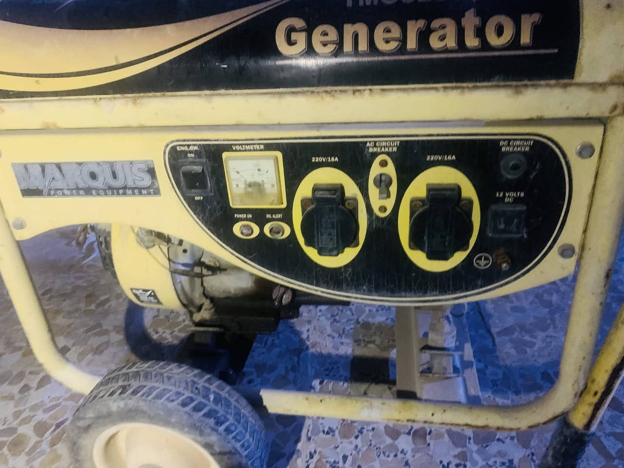 مولده للبيه نظيفه كلش بيها تايات 16 امبير
‏ ‭***********‬
سعر 100الف  قفل 
موصل / تل الرمان
