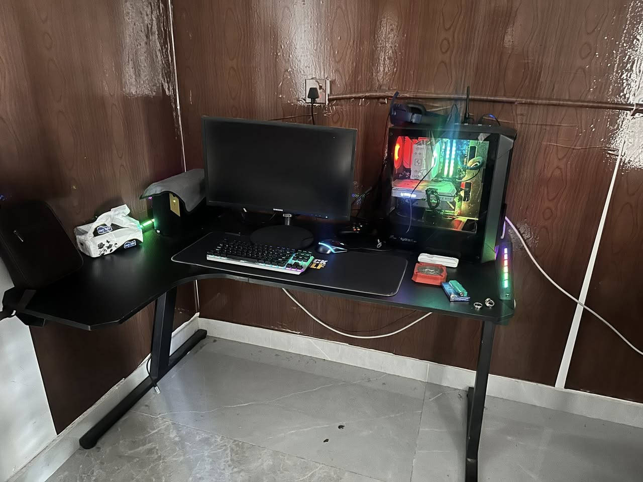 السلام عليكم
Pc للبيع كاملة
المكان بغداد منصور
السعر ١٢٠٠
H470 steel legend 
Rtx 3060 12g zotac white 
I5-10400f 
16 ram rgb
M.2 500g
Hhd 1t
مبرد هوائي 
ماوس + كيبورد + سماعة
شاشة 60h
ميز كيمنك rgb
Ubs￼

***********
