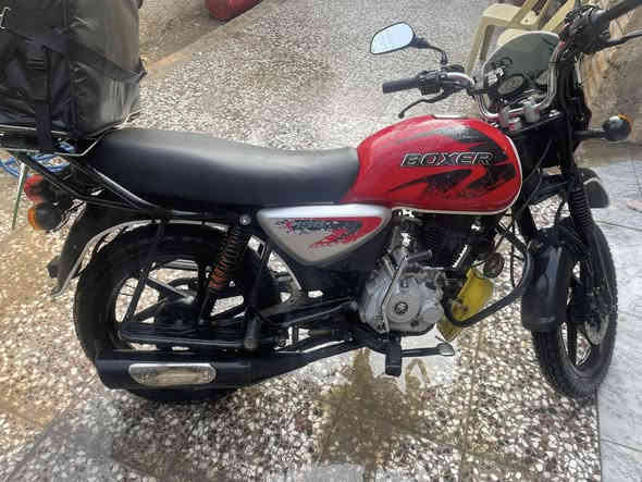 السلام عليكم بوكسر 2021 نازله بشهر 12 اوراق كامله مكينه ممفتوحه لا تبخير ولا تنقيص دراجه كلش نضيفه سعر 1650 وبيها مجال 
مكاني بغداد شهداء البياع 
***********
