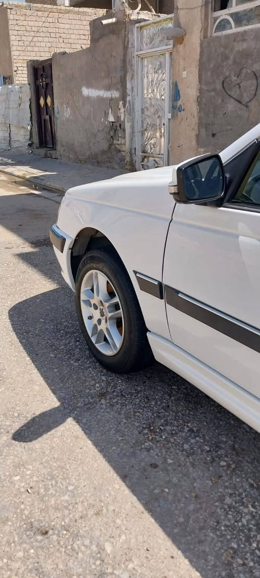 سلام عليكم بارص مديل 2023 السيارة مكفوله مواصفاتها كامره خلفيه حساسات داش كام 5ويل كب منضومة زينون اصلي بيها منضومة غاز ٦٠لتر*********** مكانها النجف سعر ٧٦ وبيه مجال
