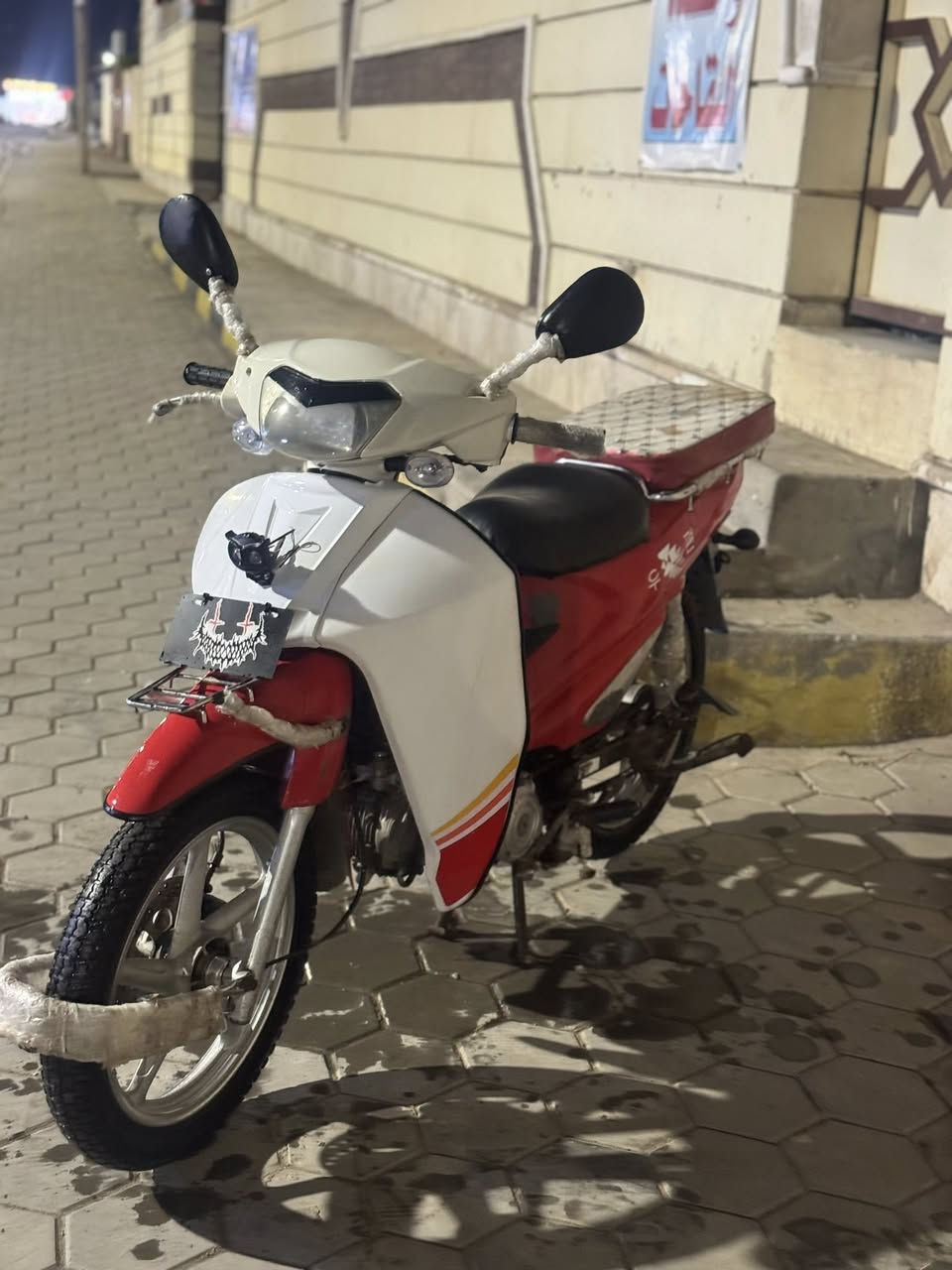 ب 600 وبي مجال بسيط
بلاد  مكاني صلاح الدين بلد ***********
