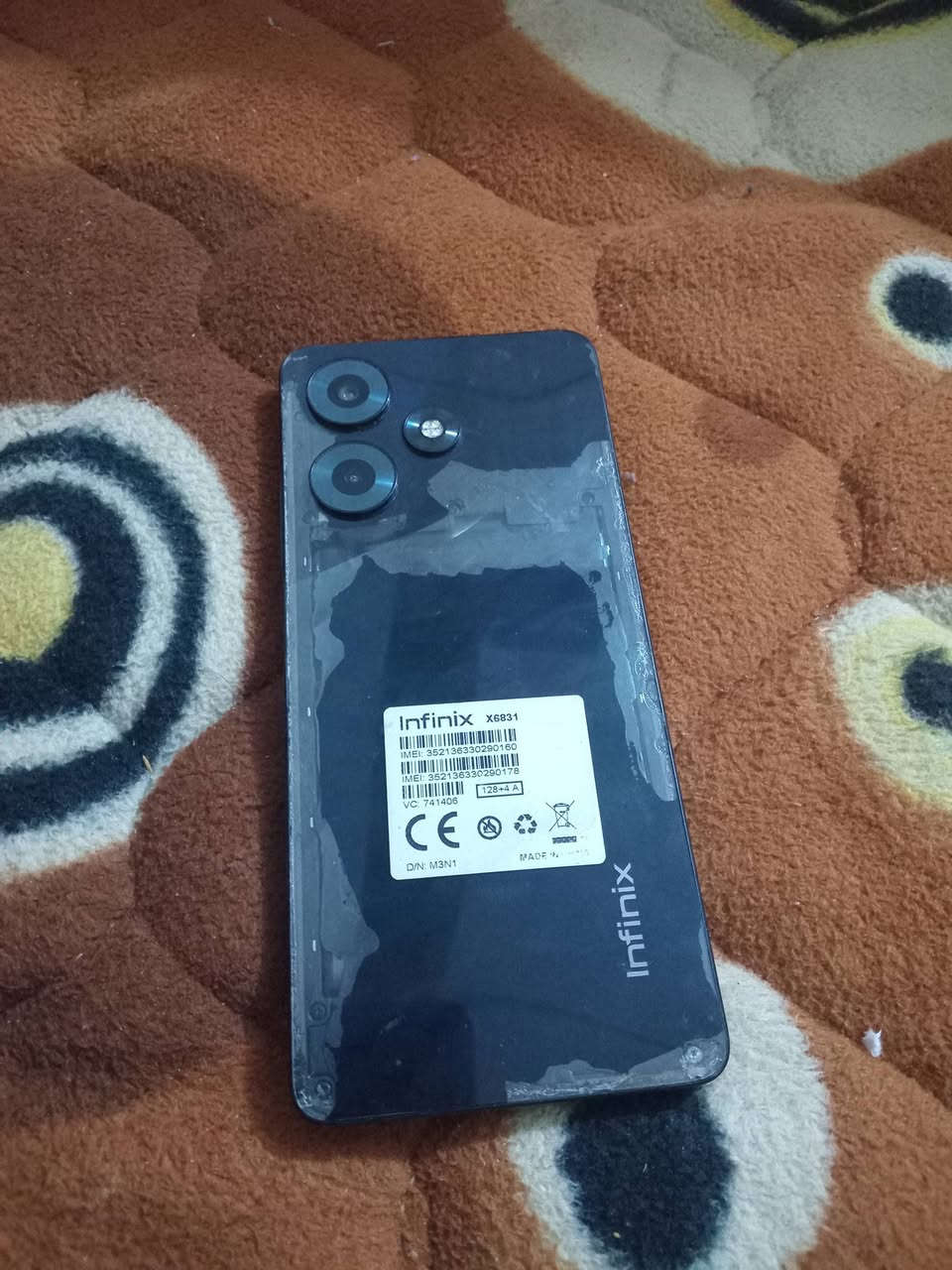 للبيع انفنكس هوت 30
جهاز نضيف بس مفتوح الضهر مالته ما مبدل بي شي ابد فقط مفتوح ضهر على مود بيت شريحه 
ذاكره 128رام4قبل للزياده يصير6
سعر 100
تواصل وتساب او اتصال ***********مكاني حله قريب على جسر جزائر
