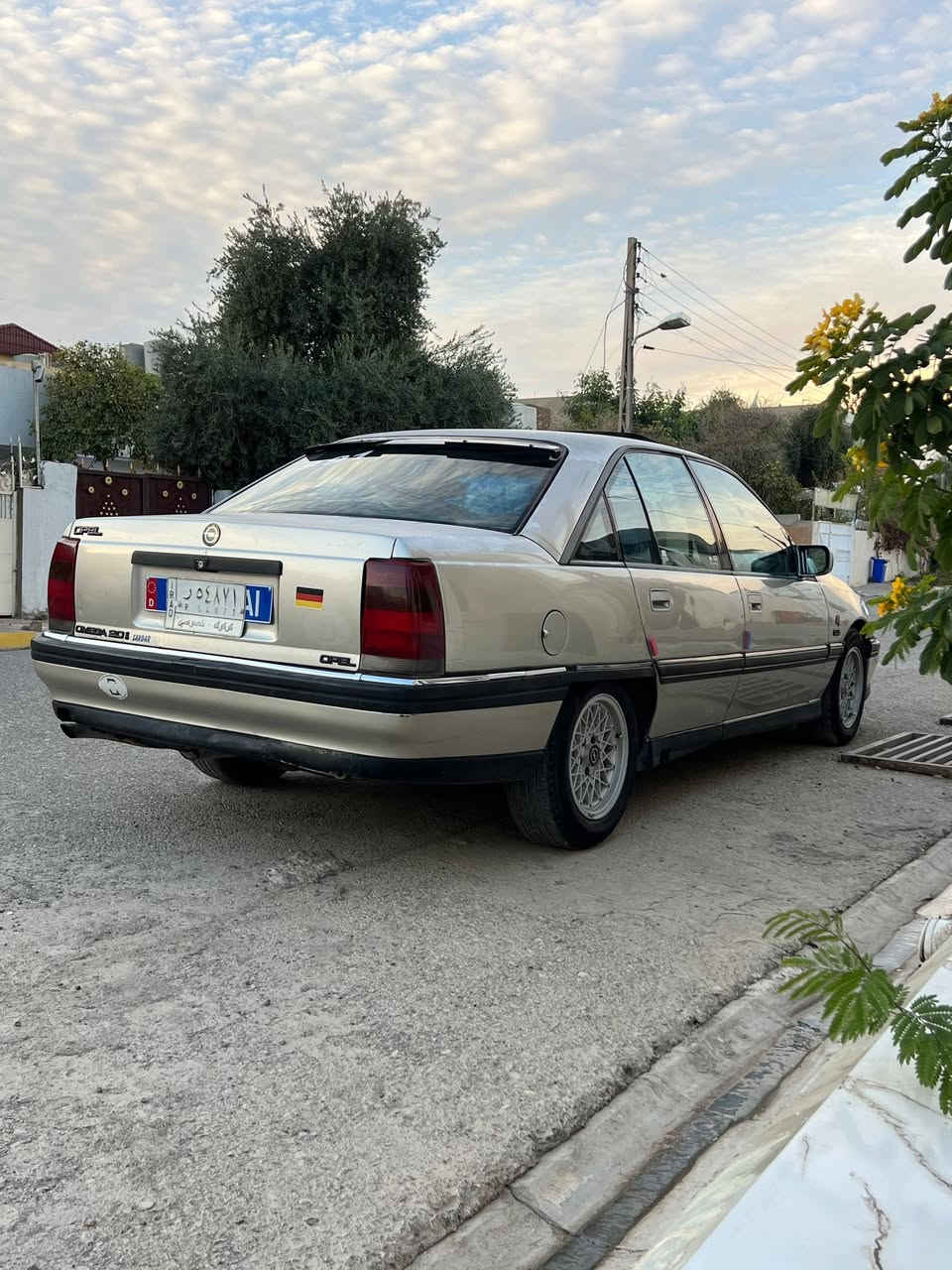 للبيع
***********
