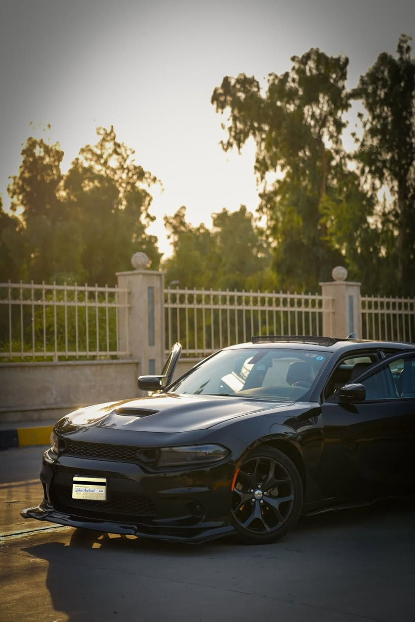 � دودج جارجر SXT موديل 2022 – وارد أمريكي 🇺🇸
✅ فتحة سقف + بصمة
✅ محرك V6 سعة 3600 سي سي
✅ ناقل حركة أوتوماتيك 8 سرعات
✅ نظام دفع خلفي (RWD)
✅ أوضاع قيادة (Eco – Sport)
✅ مقاعد جلد كهربائية
✅ تدفئة للمقاعد
✅ نظام صوتي 6 سماعات مع مضخم
✅ شاشة كبيرة تدعم Apple CarPlay
✅ كاميرا خلفية + حساسات خلفية
✅ ABS + ESC (مانع انزلاق + نظام الثبات)
✅ حساس ضغط الإطارات
✅ مثبت سرعة
✅ لايت زينون
✅ إضاءة LED أمامية وخلفية مع إنارة نهارية
✅ تشغيل عن بُعد

📌 ملاحظة:
حادث السيارة تبديل بند فقط، وجاملغ مصلح

💰 السعر: 238$

📞 للاستفسار:
***********

📍 الموقع: الموصل

🚗 سيارة نظيفة جداً، مواصفات متكاملة، وجاهزة للفحص بأي مكان تختاره

