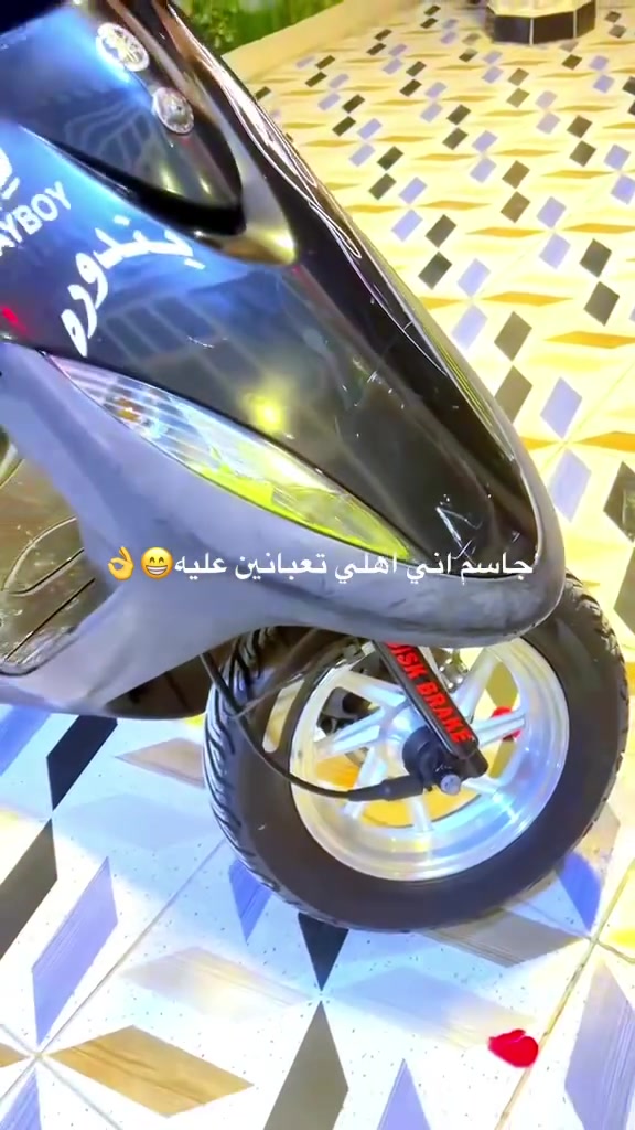 سلام عليكم
دراجه ماكس عدله 
كله ختم واحد ويه المكينه 
مكينه مبدل بيه بوشه وبستم 
معدل 120
دراجه شوفت عينك احلى من الفيديو 
السعر 750
مكان مشروع المسيب 
الاستفسار ***********
