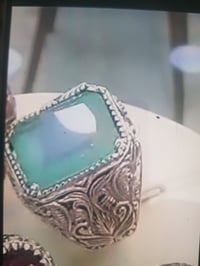 فضة ٩٢٥ • بحجر