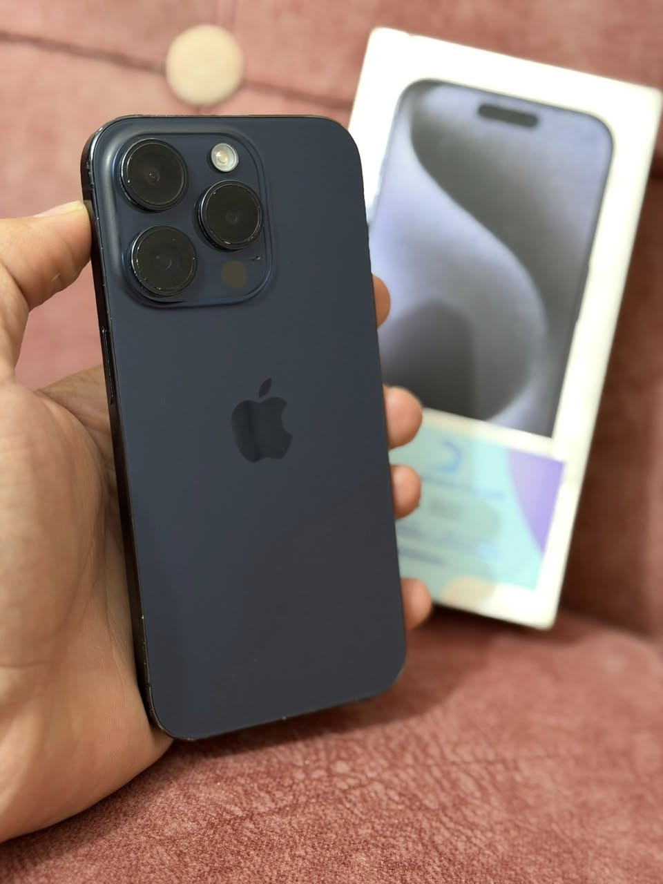 سلام عليكم
ايفون 15 برو فقططط برووو فقطط للبيع 
ذاكرة 256 
بطارية 81 
نظافة 75‎%‎ 
مكاني بغداد 
للأستفسار *********** 
السعر 775 قفل
