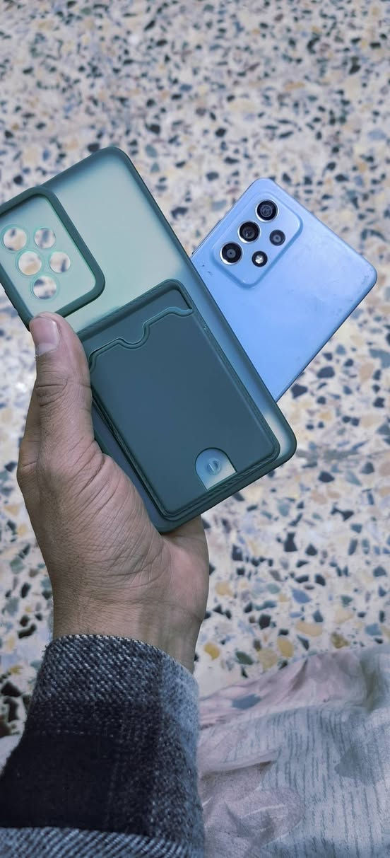 بدون غراض ماعندي توصيل 
ما داخل تصليح فقط بس ضهر جارد
فقط بس شراي يجي خاص مو شراي لا يجي
اسم جهاز سامسونج A52s G5
ذكرته 256 ....رام 8 .... بوبجي 60 فريم
بصمه بل شاشه سريعه بصمه وجه
دبل سماعه ستريو 
دبل سيم كرت 
سعره 160 قفل  مكاني بغداد حي اور جامع فردوس رقمي ***********
