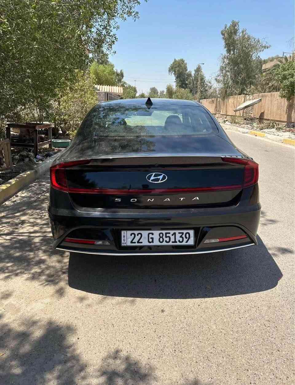 سوناتا 2021 
بيع مستعجل
نص مواصفات 
رادار و تحكمات 
بدون ايرباك بدون صبغ نصف جاملغ امامي فقط راجع بارد 
للبيع مكانها بغداد رقم اربيل 
ماشية 84 الف
مكينة 2500
للتواصل او الاستفسار *********** بغداد, العراق
