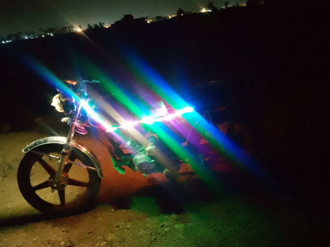 سلام عليكم دراجة للبيع
شغالة كهربائيات شغالة سلف هندر 
اوراق موجود السعر خاص 
العنوان ديالى خالص


**إذا كنت صاحب هذا الإعلان وتريد حذفه لأي سبب، رجاءا أرسل رسالة إلى الدعم الفني**