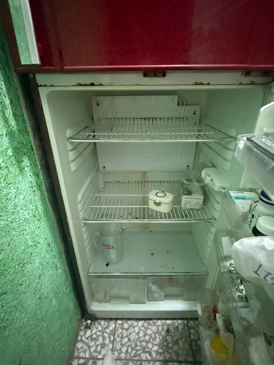 ثلاجه للبيع حجم كبير شغاله ع فحص سعره ٢٠٠ وبيه مجال بسيط مكاني نجف


**إذا كنت صاحب هذا الإعلان وتريد حذفه لأي سبب، رجاءا أرسل رسالة إلى الدعم الفني**