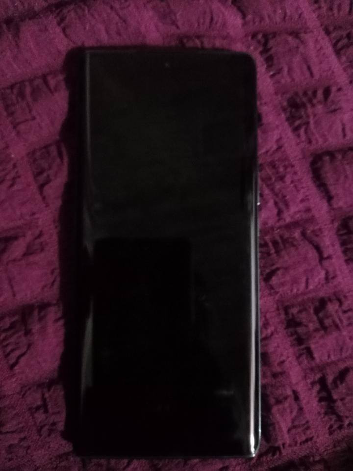 جهز هونر إكس a9 بي خلل بسيط فلاش مايشتغل تصليحه ب10 رحت سألت أبو الموبايلات
السعر ب200 وبي مجال بصيط كلش
الرقم ***********
