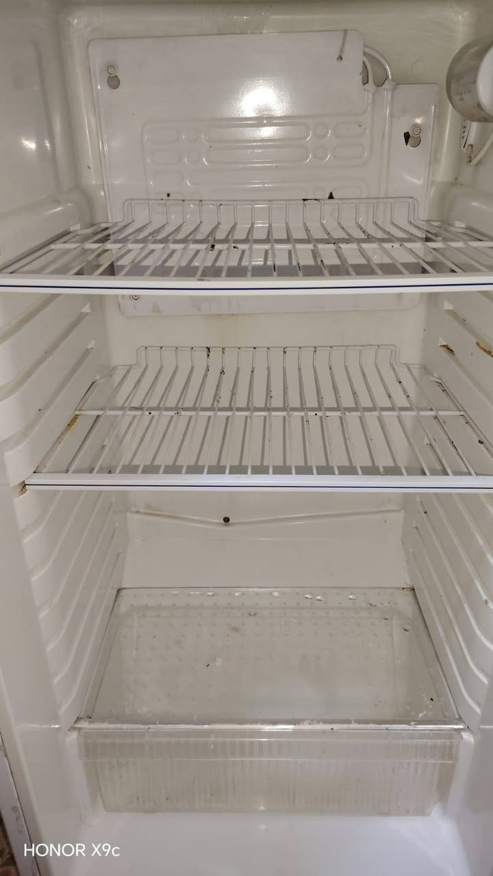 ثلاجه حجم وسط تجميد فول للبيع بسعر 125بحي النداء


**إذا كنت صاحب هذا الإعلان وتريد حذفه لأي سبب، رجاءا أرسل رسالة إلى الدعم الفني**