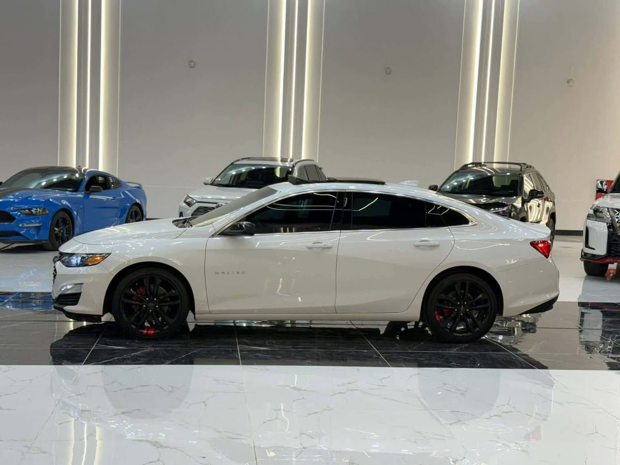 𝟐𝟎𝟐𝟑 𝐂𝐇𝐄𝐕𝐑𝐎𝐋𝐄𝐓 𝐌𝐀𝐋𝐈𝐁𝐔-𝐋𝐓 كلين تايتل
شوفرليت ماليبو (LT) موديل : 2023

اللون : ابيض

عداد المسافة : 458 mi زيـــــرو 

حجم المحرك : 1.5L TURBO( 4,سلندر )

بدون صبغ ☑️ بدون تبديل ☑️ بدون ارباكات ☑️ 

المواصفات : 𝐋𝐓

فول فول مواصفات 1/1

فتحة سقف بانورما

بصمة ابـــواب

بصمة تشـــغيل

تشغيل عن بعد (𝐑𝐄𝐌𝐎𝐓𝐄 𝐒𝐓𝐀𝐑𝐓)

شـــاشـــة ايباد لمـــس

هـــانـــد بـــريـــك بصمة

اوتو هولد (𝐀𝐔𝐓𝐎 𝐇𝐎𝐋𝐃)

اوتو ستارات (𝐀𝐔𝐓𝐎 𝐒𝐓𝐀𝐑𝐃)

اوتو ستوب (𝐀𝐔𝐓𝐎 𝐒𝐓𝐎𝐏)

رادار امامي (تحديد مسار)

رادار جانبي  (نقاط عمياء)

رادار خلفي (التحذير من الاصطدام)

حساسات امامي 

حساسات جانبي

حساسات خلفي

نظام (𝐄𝐂𝐎)

نظام (𝐍𝐎𝐑𝐌𝐀𝐋)

نظام (𝐒𝐏𝐎𝐑𝐓)

تحكمات استيرن

استيرن هيتر 

كشنات كهربائي 

كشنات هيتر

لايتات 𝐋𝐄𝐃 ليد بيلادي

بكلايتات 𝐋𝐄𝐃 ليد بيلادي

ويــــل كــــروم 

تفاصيل اكثر الاتصال على ارقام التالية

☎️ ***********

عنوان السيارة بغداد رقم السيارة اربيل                                          كلين تايتل
