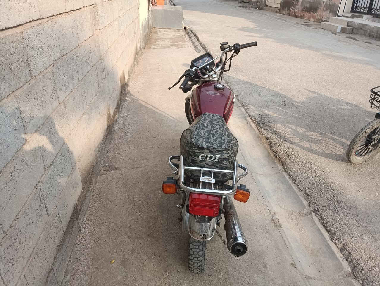 يا الله دراجه للبيع سيفان مديل2021دراجه كلها شغاله كهربائيات كله شغاله باتري جديد  لشراي يتصل ودلل(***********)مكاني ديالى بعقوبه
