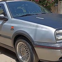 كولف 93مكفوله صبغ و ضربه محرك كير  تبريد مكفول السعر 50 و بيها مجال ‭0...