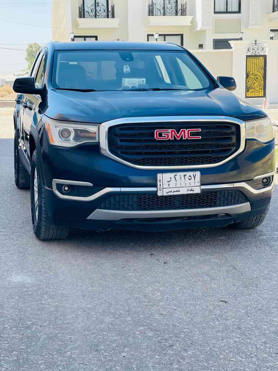 للبيع جمسي اكاديا موديل2017 أمريكي 
رقم بغداد بأسمي ماشيه 130الف 
الضرر جاملغ الجهة اليسرى فقط 
مكينة 4 سلندر 2500
فول مواصفات عدا الفتحه 
تخم تاير ياباني دنلوب جديد 
حداديه جديده 
السياره جاهزه ومال جناي ومابيه اي نقص 
العنوان : بابل - الحمزة الغربي 
رقم الهاتف:***********
السعر :170$ورقه وبيه مجال
