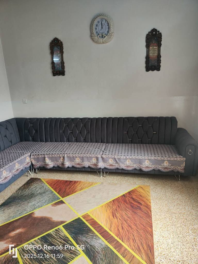 ديوان للبيع مستخدم شهر
