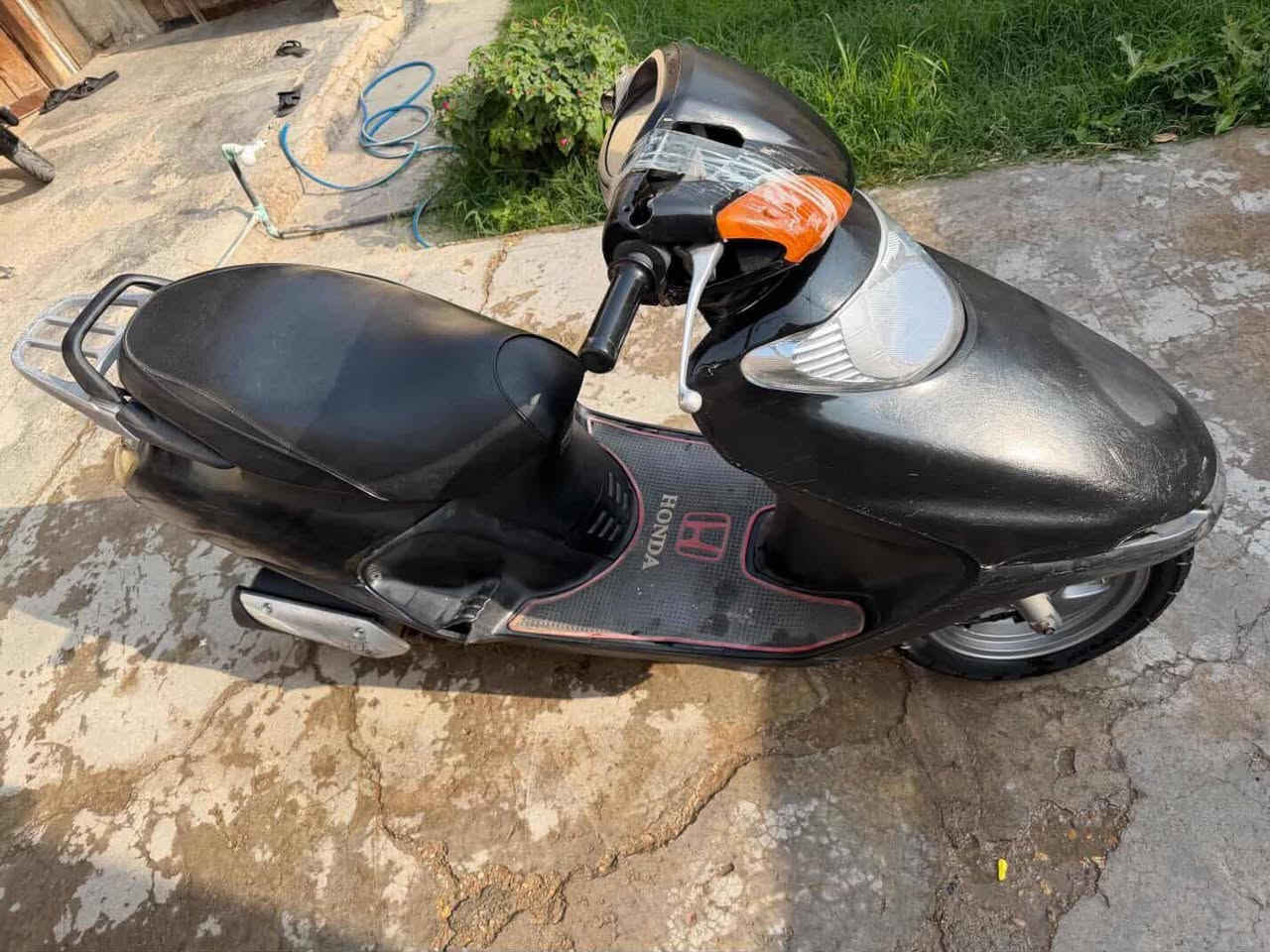 السلام عليكم؟ 
دراجه سبيسي للبيع 
السعر خاص؟


**إذا كنت صاحب هذا الإعلان وتريد حذفه لأي سبب، رجاءا أرسل رسالة إلى الدعم الفني**