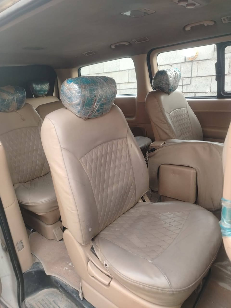 السلام عليكم للبيع ستاركس موديل ٢٠١٠ مفتوح سياره صدر محرك كير تايرات كلة خير من الله بيهة بنيد وجاملغ امامي رش فقط مكان السيارة صلاح الدين الضلوعية السعر ١٣٩ وبيها مجال شي قليل للاستفسار الاتصال على الرقم ***********
