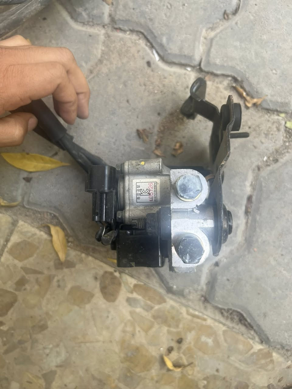 فلاتر  نوزلات صوندات كيجات ركب تفويل كل غراض الغاز متوفر جمله مفرد شرط الفحص سوناتا كي فايف مكاني البصره /***********
