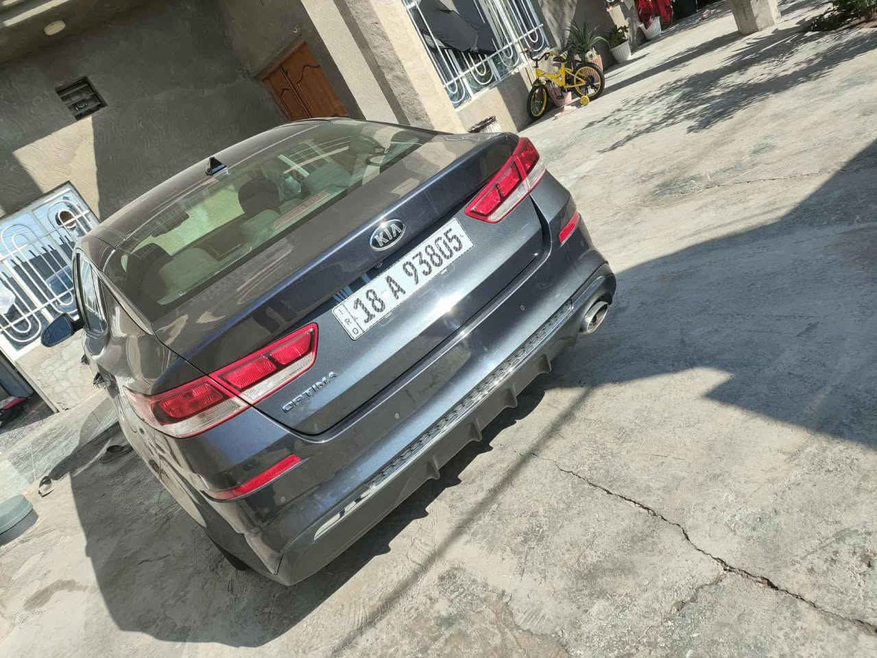 2019
فئه LX  موصفاتها معروفه

فول عدا البصمه

 ماشيه 92Km

حادثها من امريكا ضرر امامي بسيط بدون لغد وشواصي مكفولات وصور الحادث من امريكا موجودات

رقم بابل انكليزي باسمي 

مكينه وكير مكفولات

محرك 2400 GDI

مكاني حله

***********
