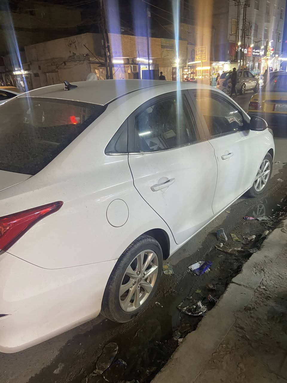 شانجان 2023 ماشيه 45
مال بيت السياره ب93 وبيها مجال بسيط 
مكاني البياع الاعلام 
***********
