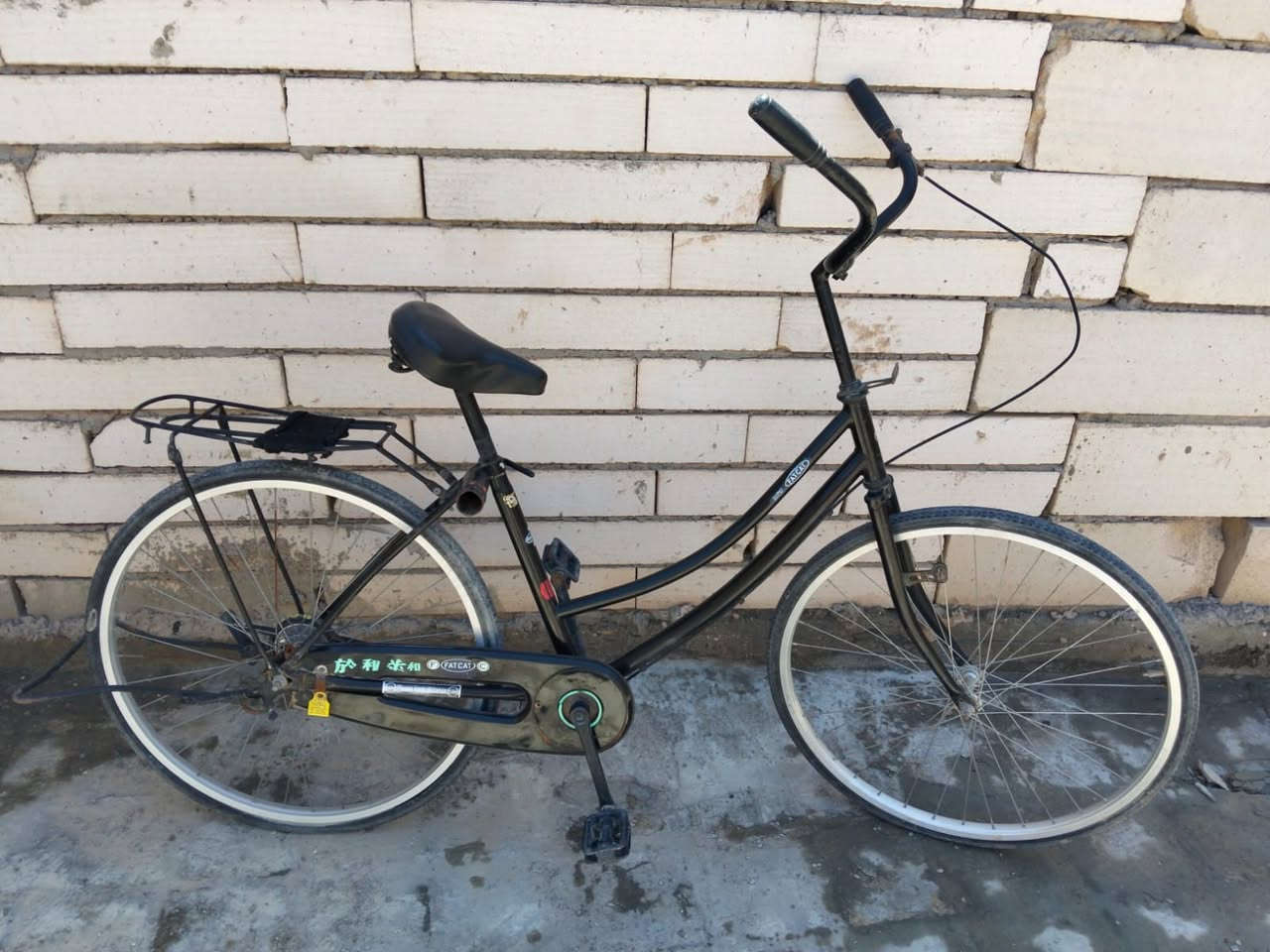 السلام عليكم شباب بايسكل🚲 للبيع حجم26مديل 20لون 🖤بايسكل نضافته 75 /100 سبب البيع ماعندي مكان بايسكل نضيف بس غسله ورتبه سعره💲 55 مستعجل مكاني كوفه علوة الفحل


**إذا كنت صاحب هذا الإعلان وتريد حذفه لأي سبب، رجاءا أرسل رسالة إلى الدعم الفني**