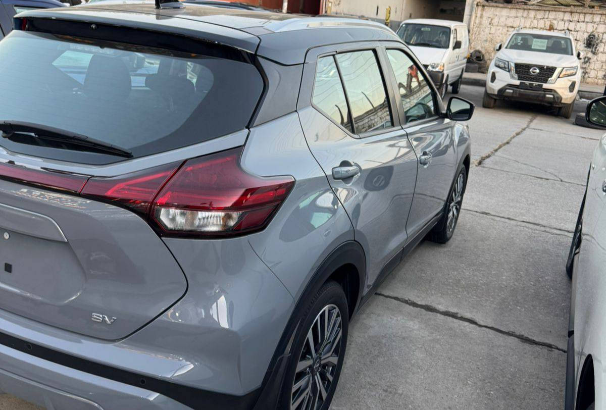 نیسان کیکس 2023 مواسەفات sv
چیمەنتۆیی بیلاد سەقف
 ڕەش 
بێ بۆیاخ 
یەک پەلە سارد بە بۆنیدەکەوەیەتی لەگەل پەڵەیەک قەڵەم کاری بچوک
ئێرباگ بیلادی دانراوەتەوە
20,000 مایل ڕۆیشتوە 
سەیارەکە بێ قۆپو شوختە
هیچ مەسرەفی تێدا نیە

سعر لە کۆمێنت داوابکە ڕاستەخۆ بۆت دیت 📩 

هیچ گڵۆپێک لەدەشبول ئیش ناکات
هەموو شتێکی بەشەرت 
زۆربێکێشەیە

ژمارەی خاوەنی 
***********
