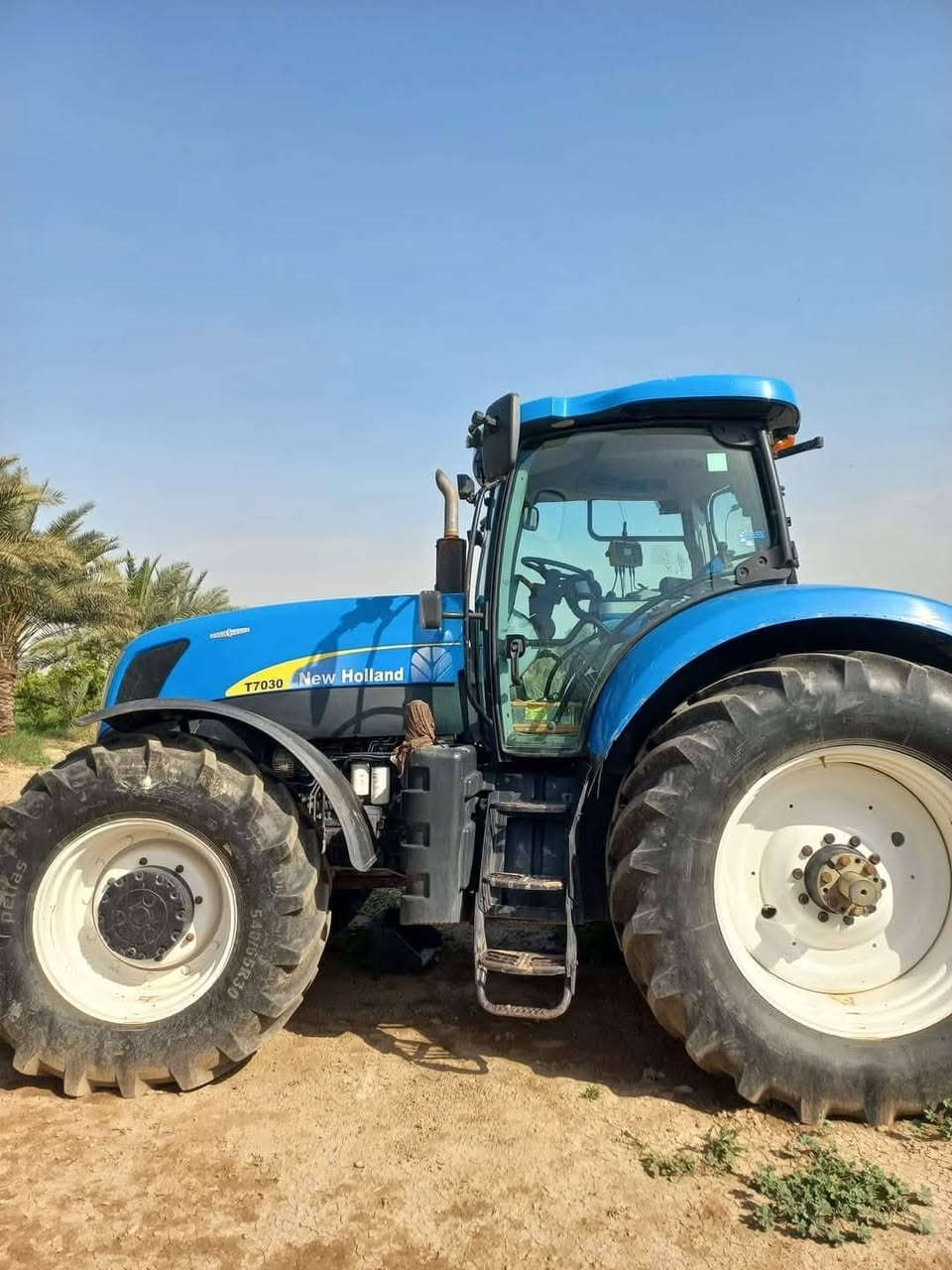 نيوهولند 7030 رقم اربيل مكفوله كفاله عامه هيدور مشتغله 18000 مابيها اي نقص ***********
