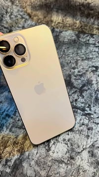 ايفون 13 برو ماكس • ١٢٨ • بطارية ٧٩٪