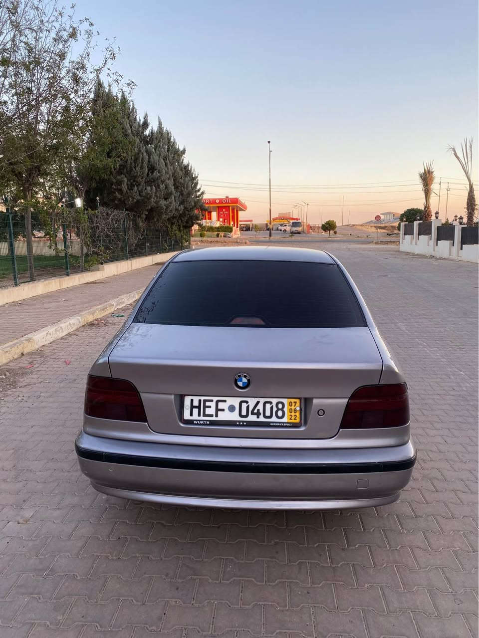 سقر سياره بئ ليدانه عام به غ بو جانيئ 
مكينه 528 
گير مه كينه ته قه و ره قه غرامات برين و قلوپين هه مي تشت ب شه رت هه ر چار تايه جديد 
ته بريد وه ك به فر 
سعر 58 وه ره قه و مه جال 
*********** اكر, نينوى
