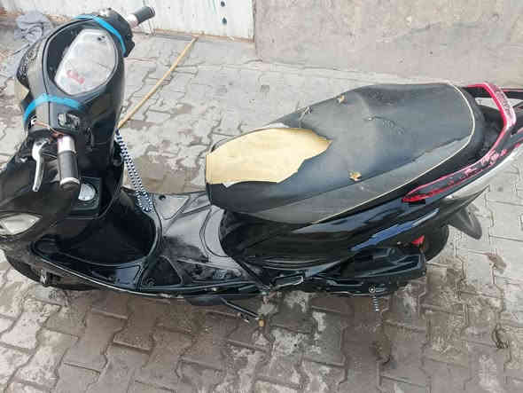 سلام عليكم دراجه كامكو جي فور كهربائيات شغاله اشاير شغاله محرك مفتوح شغل درجه اولا محرك ناعمم فول سعر 350 وبيها مجال متواجد فبس *********** رقم
