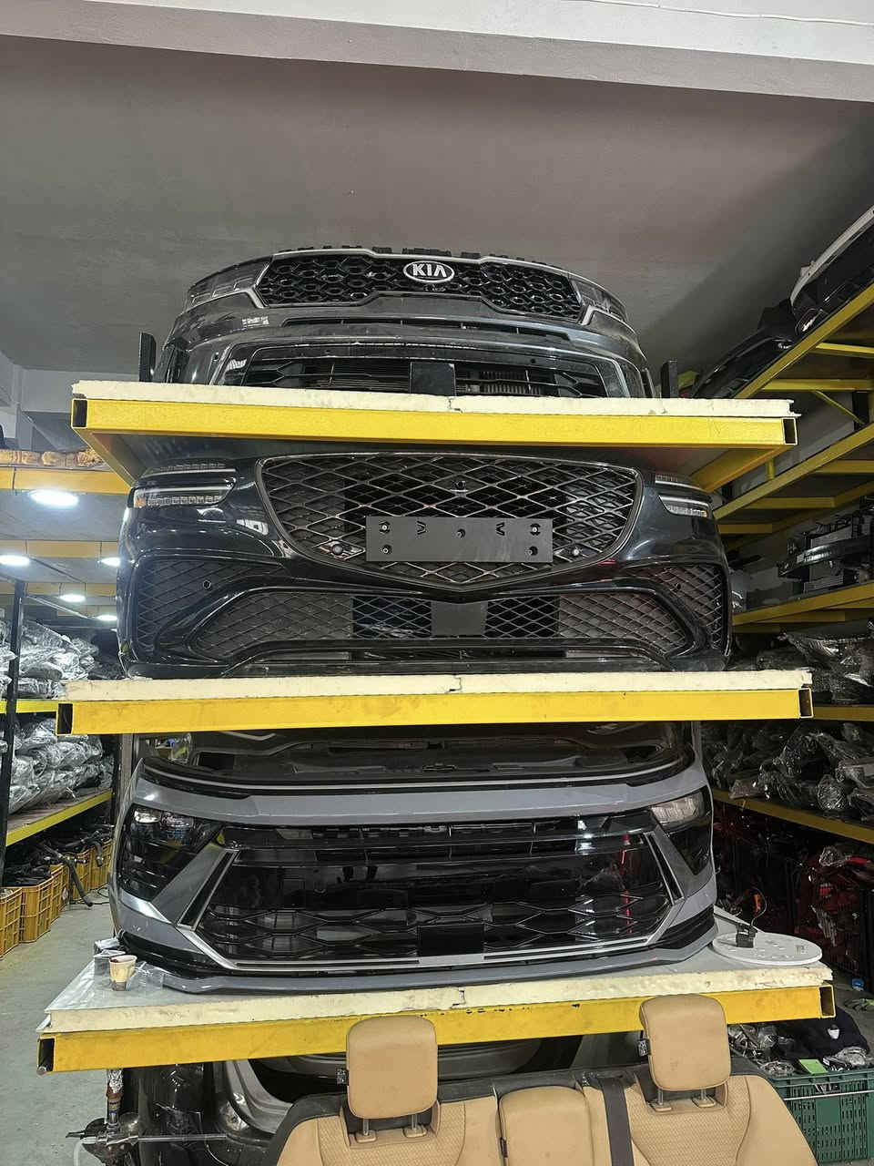 متوفر جميع أغراض السيارات الكوري موجود توصيل
*********** 
***********
