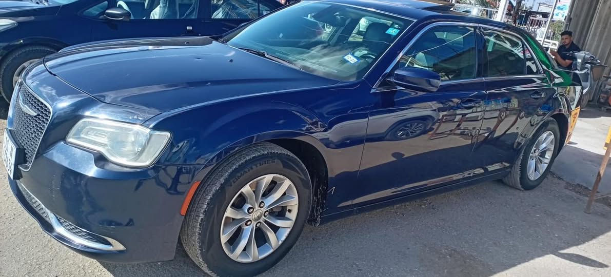 كلايزر اوباما موديل 22
اصل 16
بيهه ملاحضات بسيطه
صبغ باب و جاملغ خلفي 
كامره خلفيه ما تشتغل

سياره لمتد فول 
سعر ب 165$ ترهم اقساط مقدم 100 و باقي تقسيط
***********
