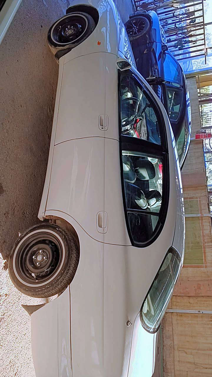 سلام عليكم
سياره دايو لكنزا مكفوله محرك وكير وصبغ 
العنوان بابل قضاء جبله 
***********
