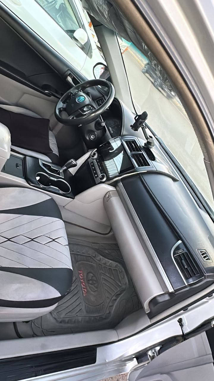 كامري 2012 رصاصي وارد امريكي رقم بغداد تحويل مباشر
بسعر 130 ورقة
مواصفاتLE 
محرك2500 vvt
مكانها الانبار الفلوجه 
قطعه وحده صبغ موضح بالصوره
وبارد بالچاملغ الامامي اربع اصابع
الهاتف/***********
