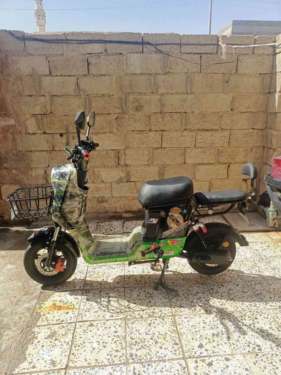 السلام عليكم ورحمة الله وبركاتة دراجه شحن ار 9 بعدهه جديده 5بطاريات كبار مابي اي نقص موديل 2025 البطاريات عل فحص السعر 360وبي مجال المكان فلوجه قرب الكمالايات لاستفسار تعال خاص او عل هاذه الرقم بي واتساب ***********
