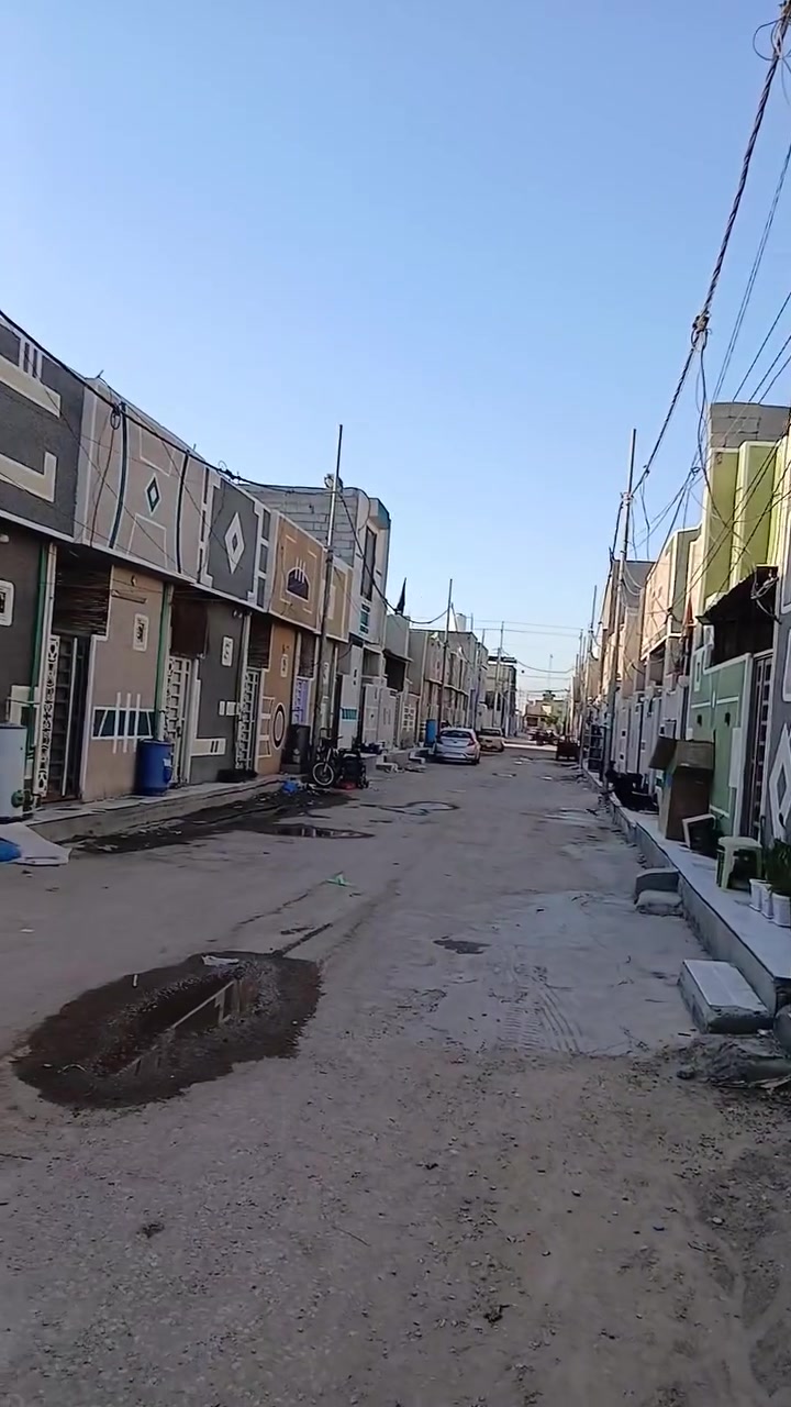 سلام عليكم بيت 50 متر طابقين طابو زراعي سند 25 قرار محكمه باسمك تتكاتب ويه صاحب الارض مباشره عن الامام 10 دقايق بل سياره  خدمات كامله ماي مجاري كهرباء تبليط  بيت جديد ستوه طالع منه البنه فقط باقي بي تشطيبات بسيطه الواجهيه اشتغله عل ذوقك وباقي صبغ شبابيك وجامات والدجه تستلم مفتاح السعر 52 وبي مجال للطيببن واني خادم *********** عنوانه مجمع جنه سيد اسماعيل السكني
