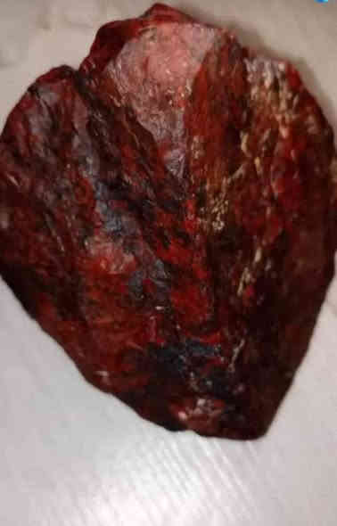 سلام عليكم حجار بيهن قنداش وبيهن قدم وبيهن نوعيات ***********
