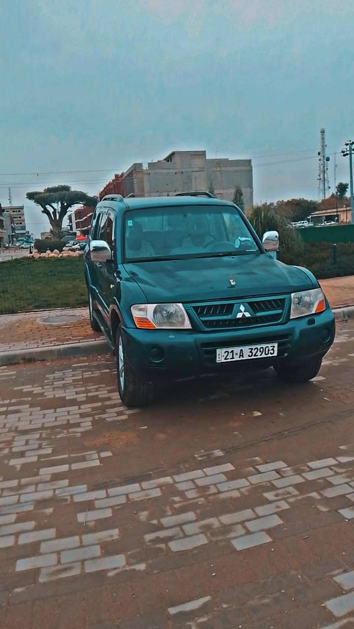 بە ناوی خوا
سیارەی باجیرو مودیل 2004 هەزە و براد تازە گیر و مکینە بطە 3000  vvt تبرید و تدفیە مرکزی تایر تازە و جوت تایر تازە لە گەلیتی ارم بنزینی خانقینی هیە 67 ورق و طوزە مجالی هیە لەکەلارە ژمارە موبال ***********                                    ***********
