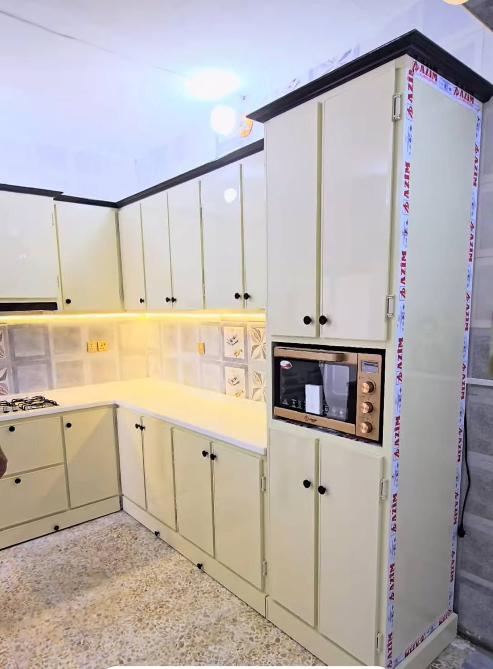 معمل المنيوم 
تجهيز كاونترات الالمنيوم +hdf+محجرات +ابواب +شبابيك ***********.العماره قطاع 30شارع المدارس
