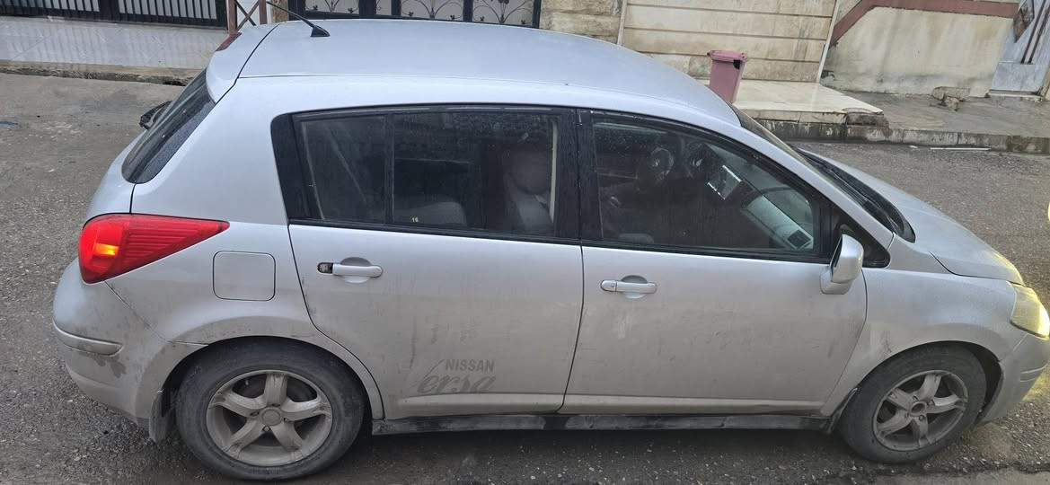 ‎نيسان تيده بؤ فرؤشتن مؤديل ٢٠٠٨ سه نه وى پلاستيك وه كاله حيزام نيه به حيزام ده فرؤشم ***********‎ أربيل, العراق
