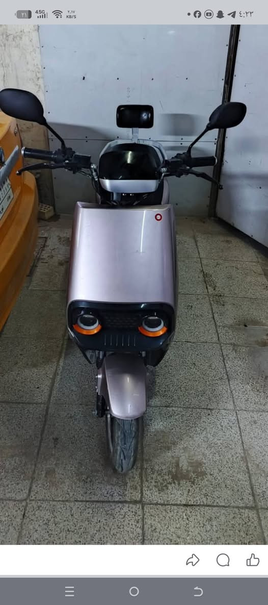 سلام عليكم دراجه شحن البيع مواصفات دبل اشاره وشاره يمنى وشاره يسرى ومثبت سرعه ونضام بارك ونضام سرقه وناره ولايت عالي وناصي بريكات دسك وملف الولي الاصلي  والدراجه بطاريات 6 باتري وسعر 500 وبيها مجال رقم الهاتف ***********
